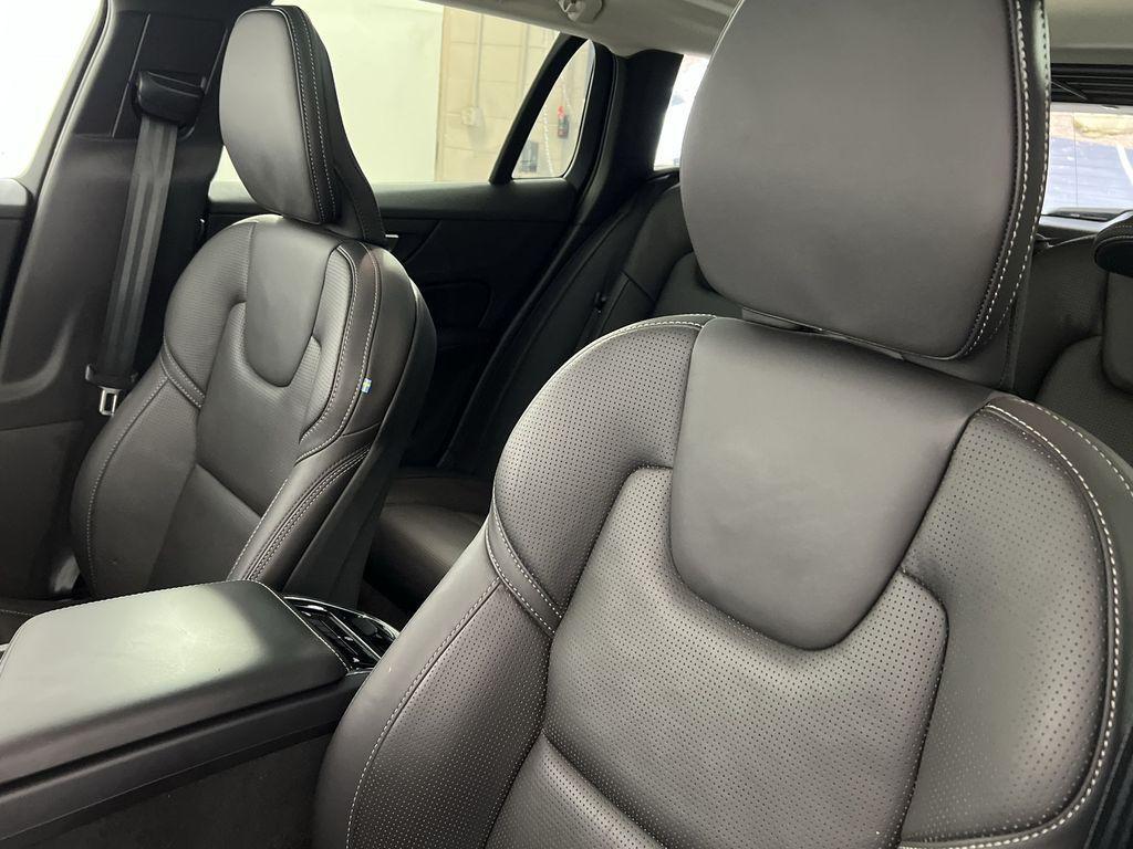 used 2021 Volvo V60 Cross Country car, priced at $30,935