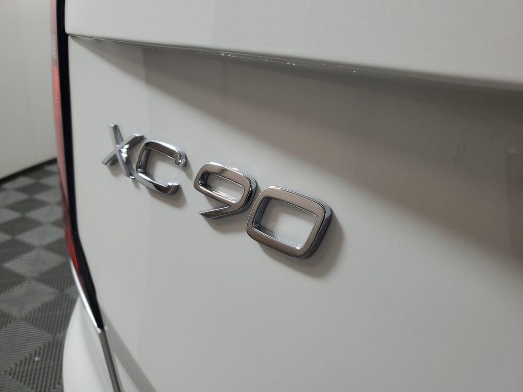 new 2026 Volvo XC90 car, priced at $70,995