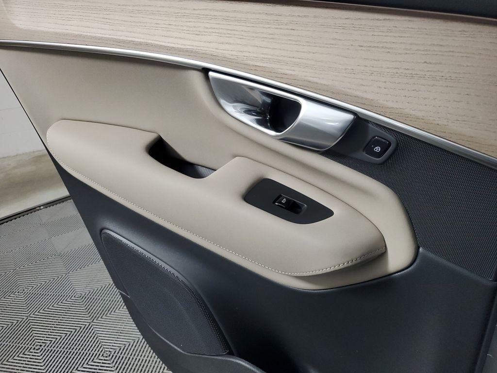 new 2026 Volvo XC90 car, priced at $70,995