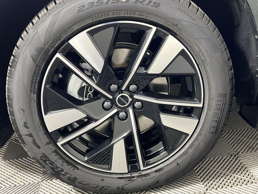 new 2026 Volvo XC60 car, priced at $53,210