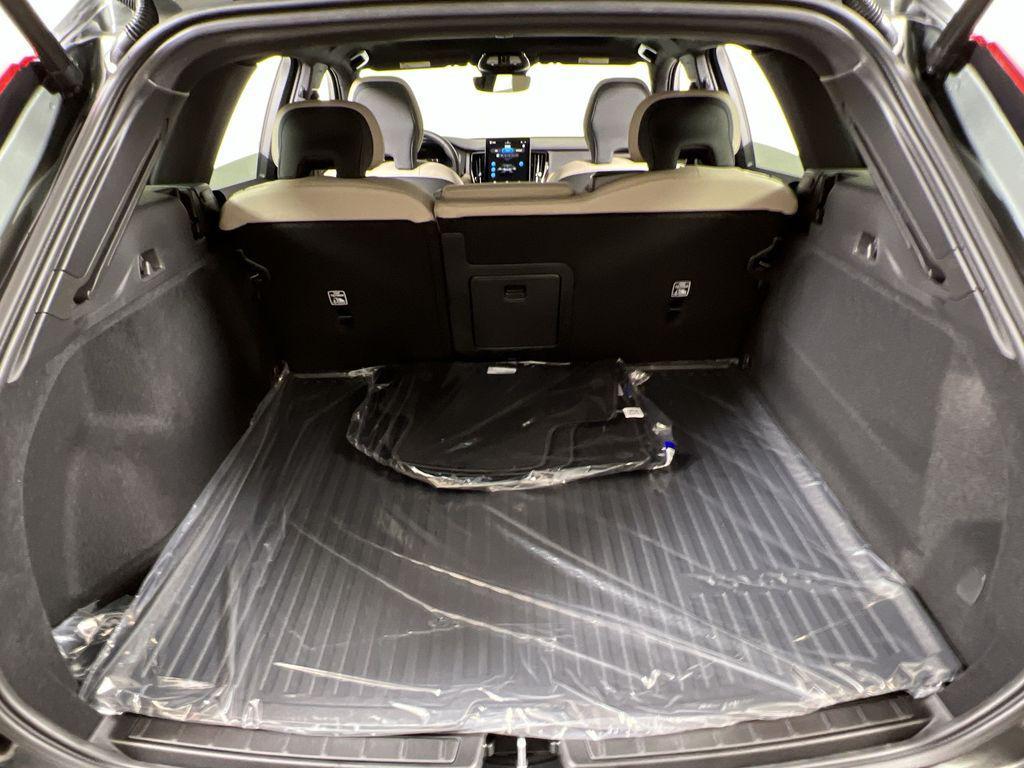 new 2026 Volvo XC60 car, priced at $53,210