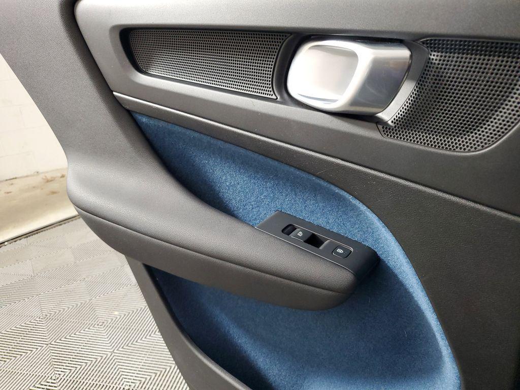 used 2023 Volvo C40 Recharge Pure Electric car, priced at $27,424