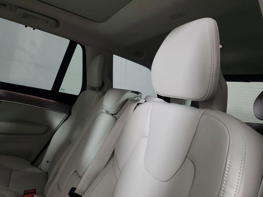 new 2026 Volvo XC90 car, priced at $79,239