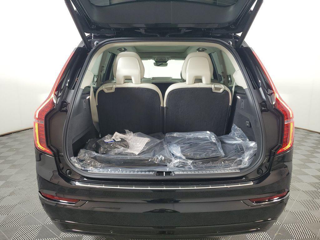 new 2026 Volvo XC90 car, priced at $79,239