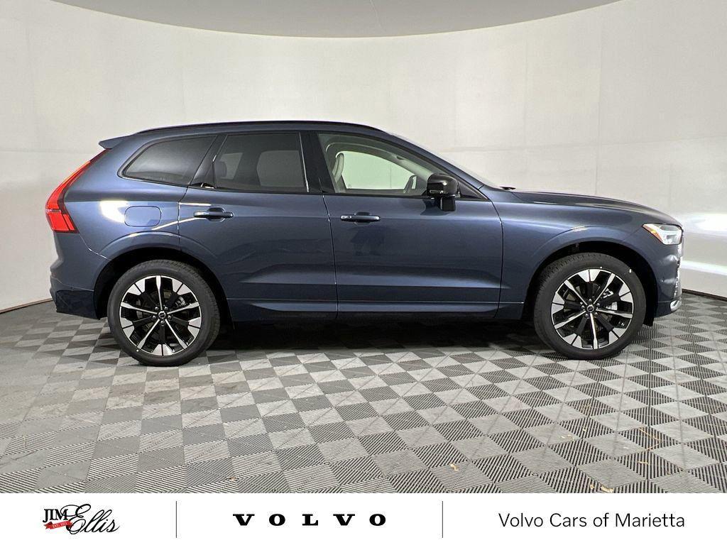 new 2026 Volvo XC60 car, priced at $63,135