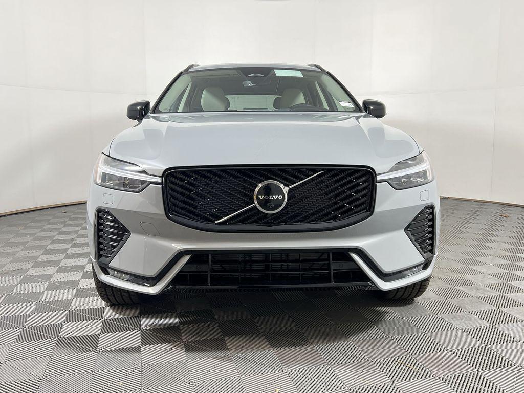 new 2026 Volvo XC60 car, priced at $63,935