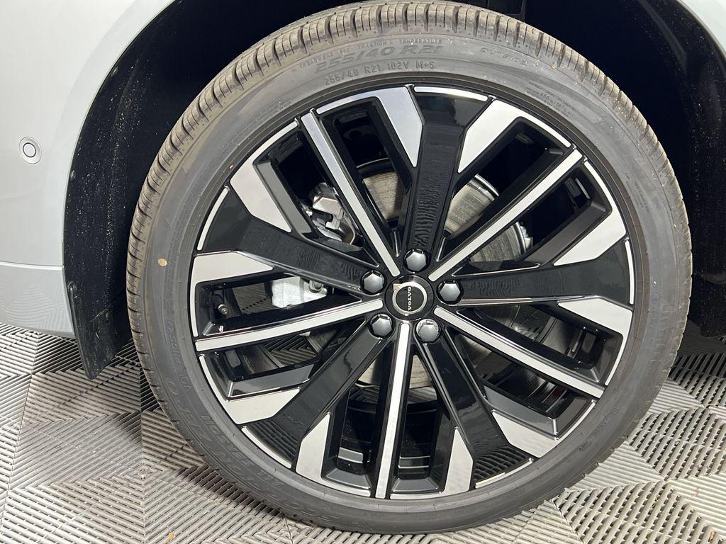 new 2026 Volvo XC60 car, priced at $63,935