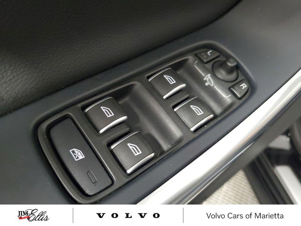 used 2017 Volvo S60 Inscription car, priced at $13,452