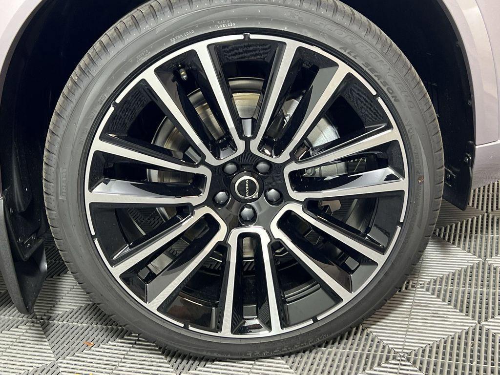 new 2026 Volvo XC90 car, priced at $78,510