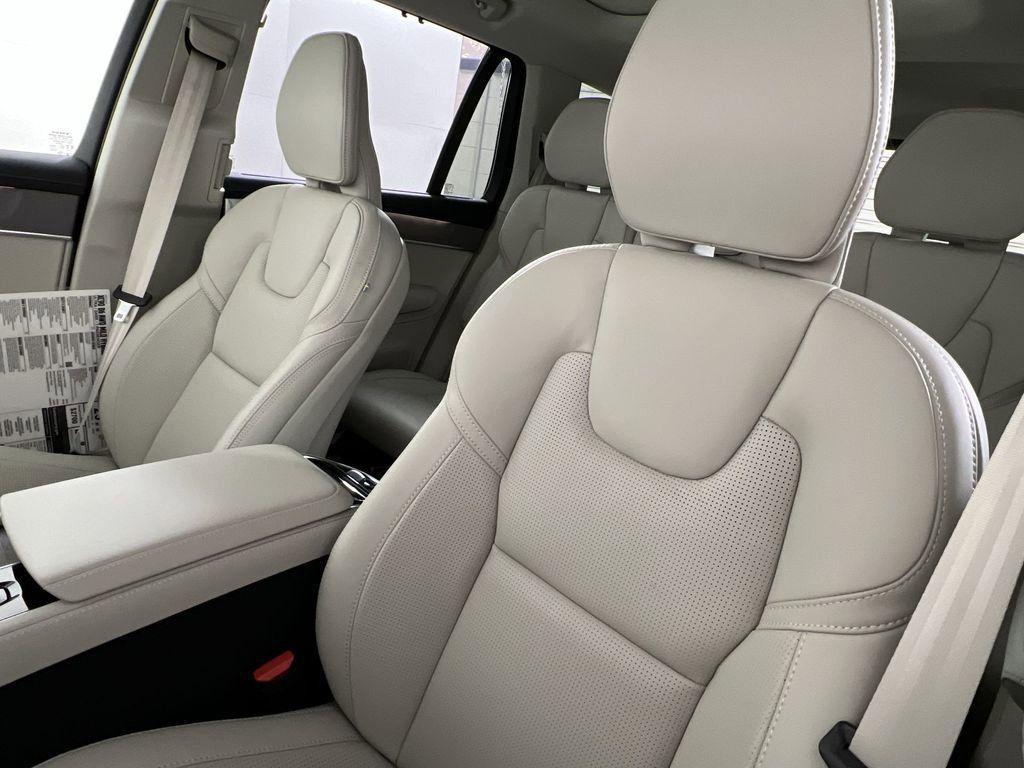 new 2026 Volvo XC90 car, priced at $78,880