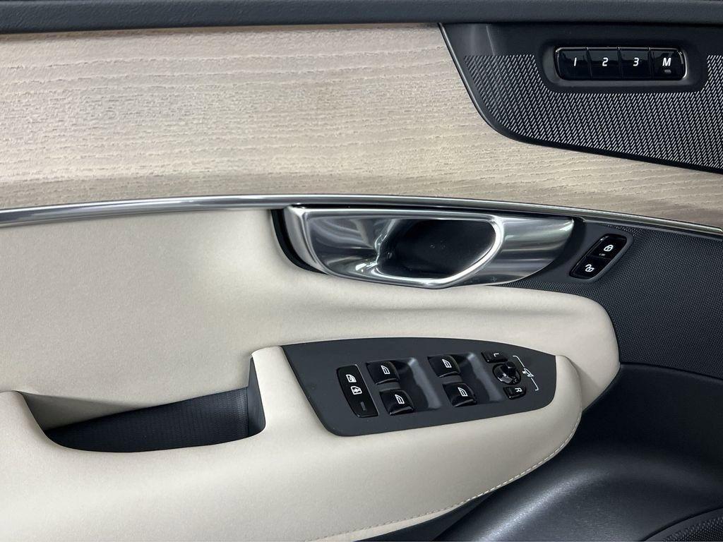 new 2026 Volvo XC90 car, priced at $72,624