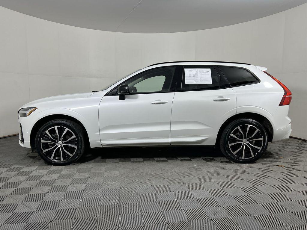 used 2025 Volvo XC60 car, priced at $36,998