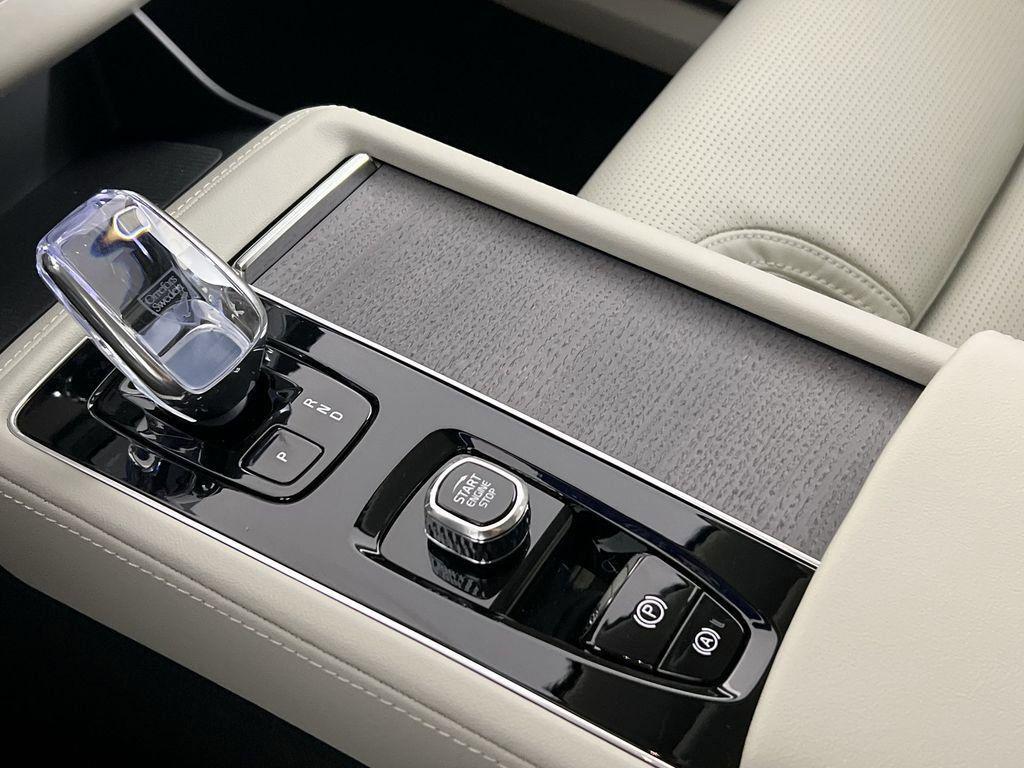 new 2026 Volvo XC90 Plug-In Hybrid car, priced at $86,544