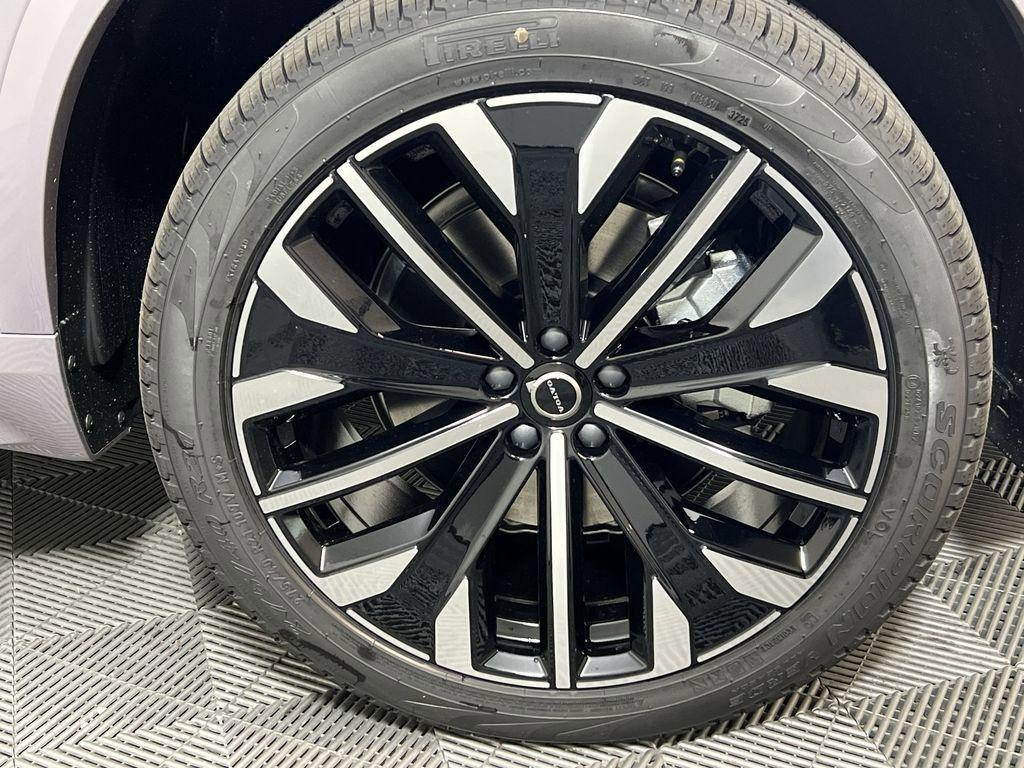 new 2026 Volvo XC90 car, priced at $72,704