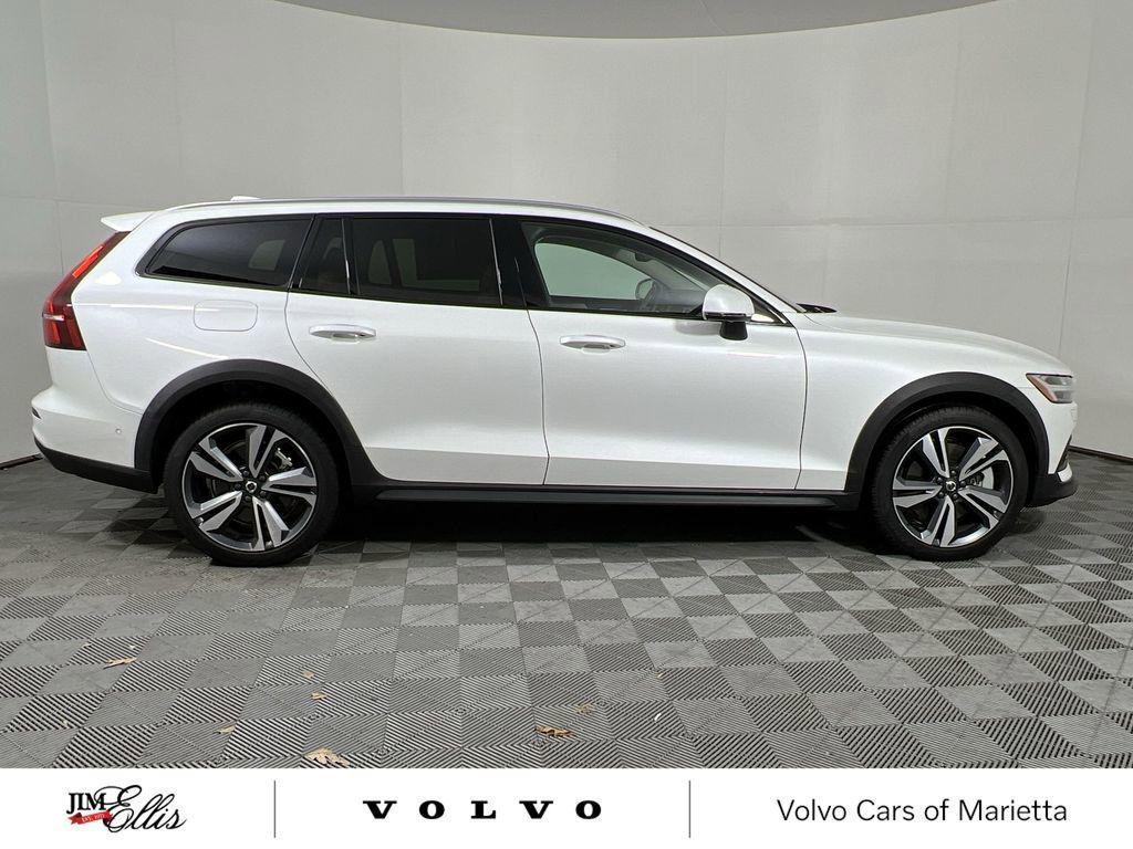 used 2025 Volvo V60 Cross Country car, priced at $37,976