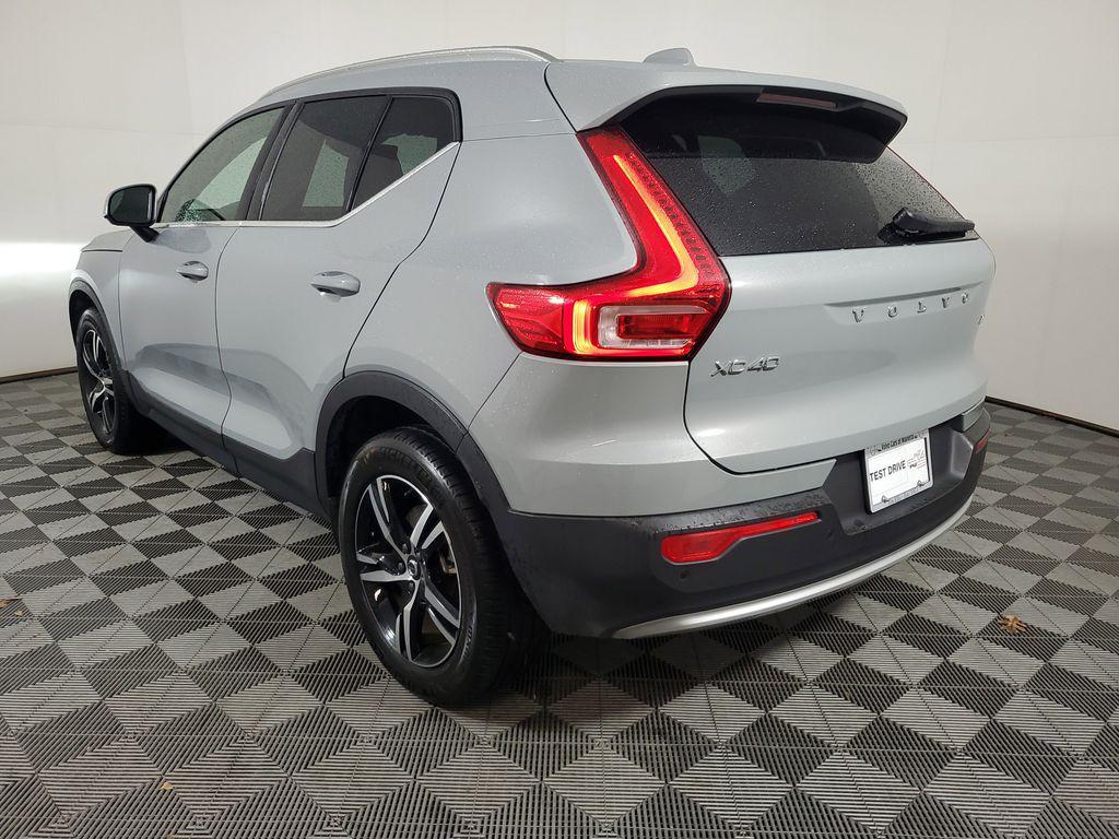 used 2025 Volvo XC40 car, priced at $28,981