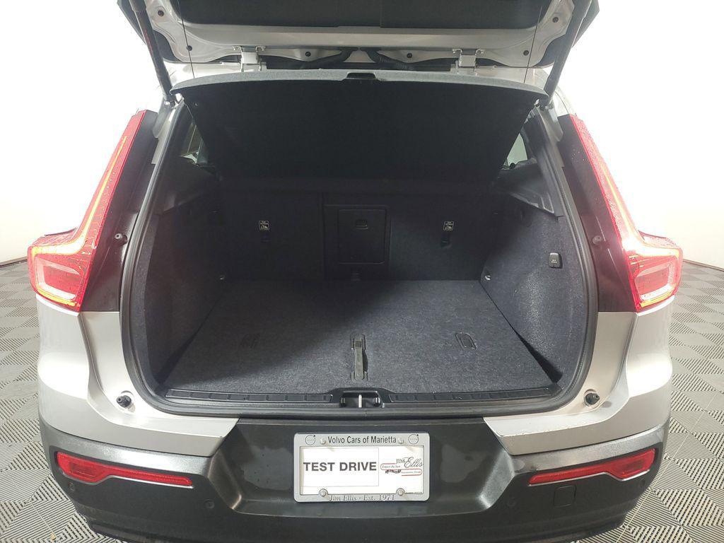 used 2025 Volvo XC40 car, priced at $30,811