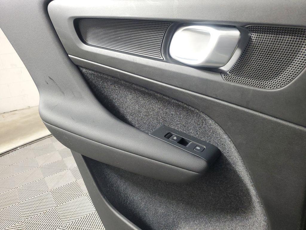 used 2025 Volvo XC40 car, priced at $30,811