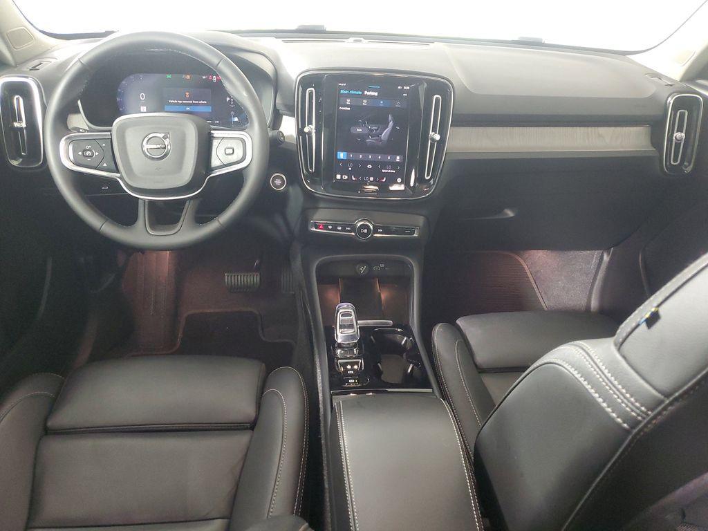 used 2025 Volvo XC40 car, priced at $30,811