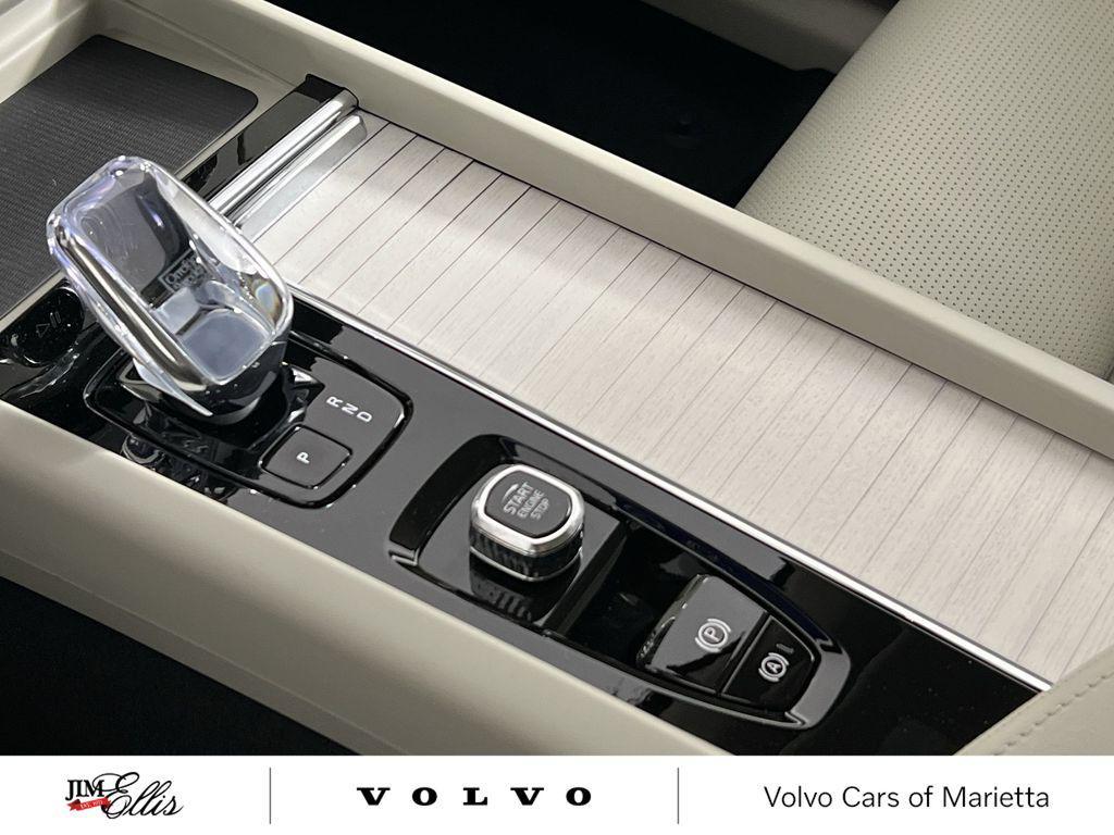 new 2026 Volvo XC60 car, priced at $63,935