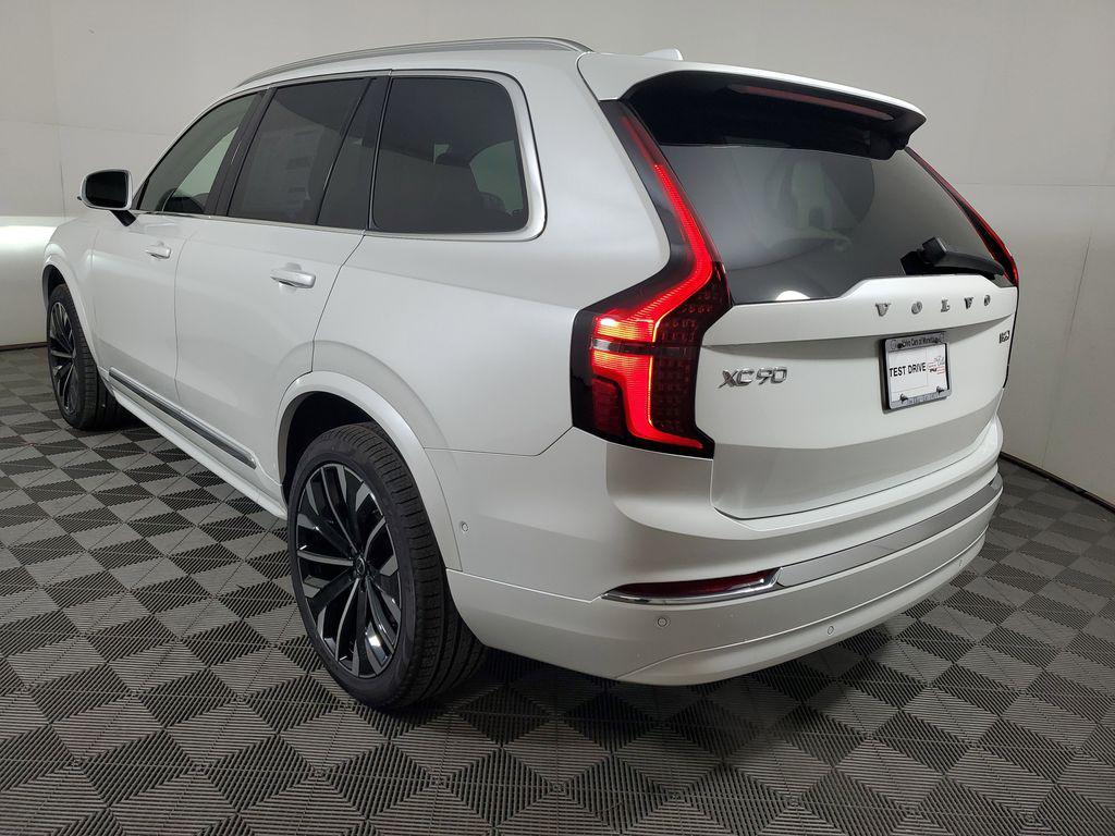 new 2026 Volvo XC90 car, priced at $76,069