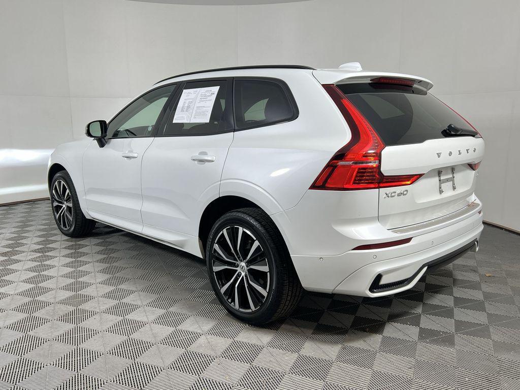 used 2023 Volvo XC60 car, priced at $31,225