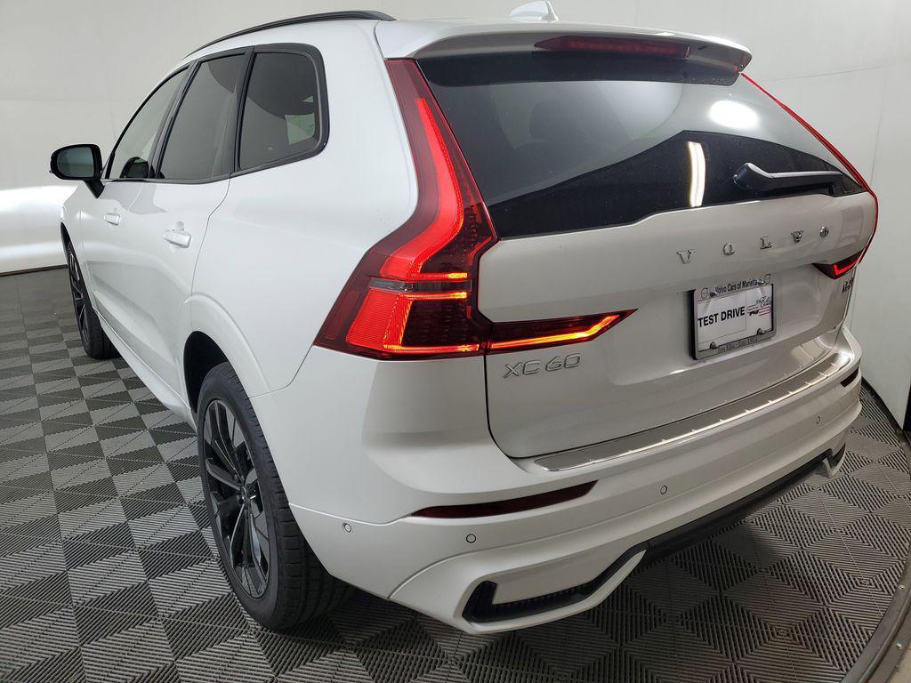new 2026 Volvo XC60 car, priced at $58,105