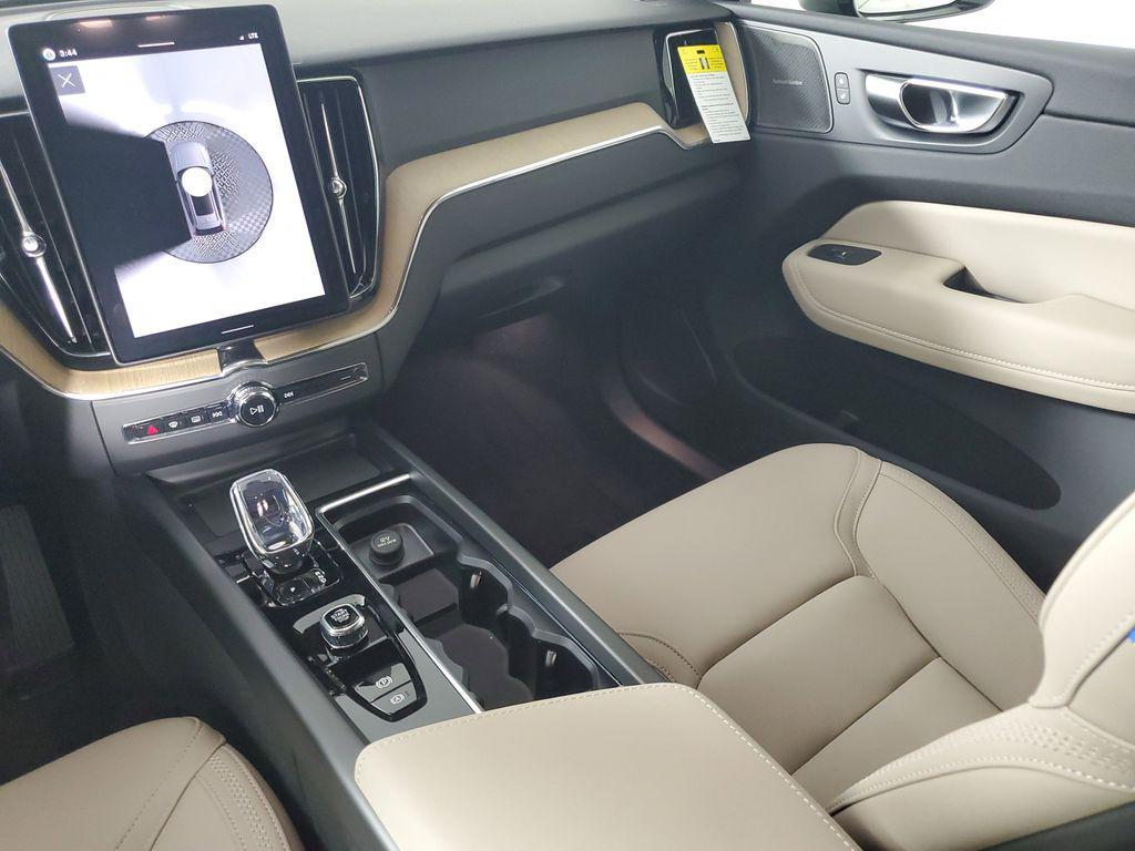 new 2026 Volvo XC60 car, priced at $58,934