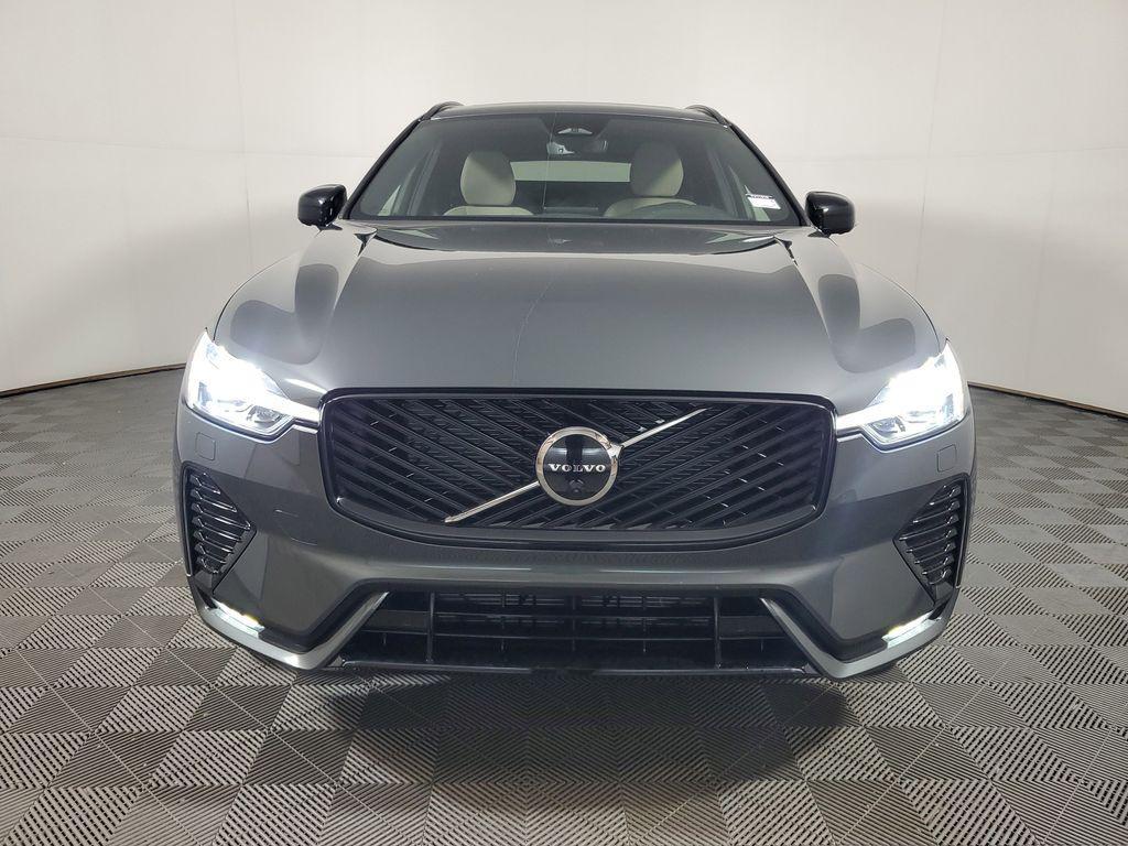 new 2026 Volvo XC60 car, priced at $58,934