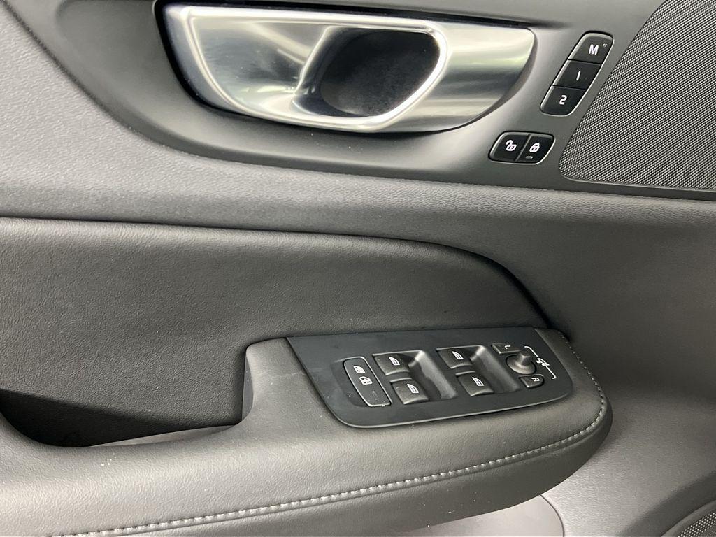 used 2025 Volvo V60 Cross Country car, priced at $41,027