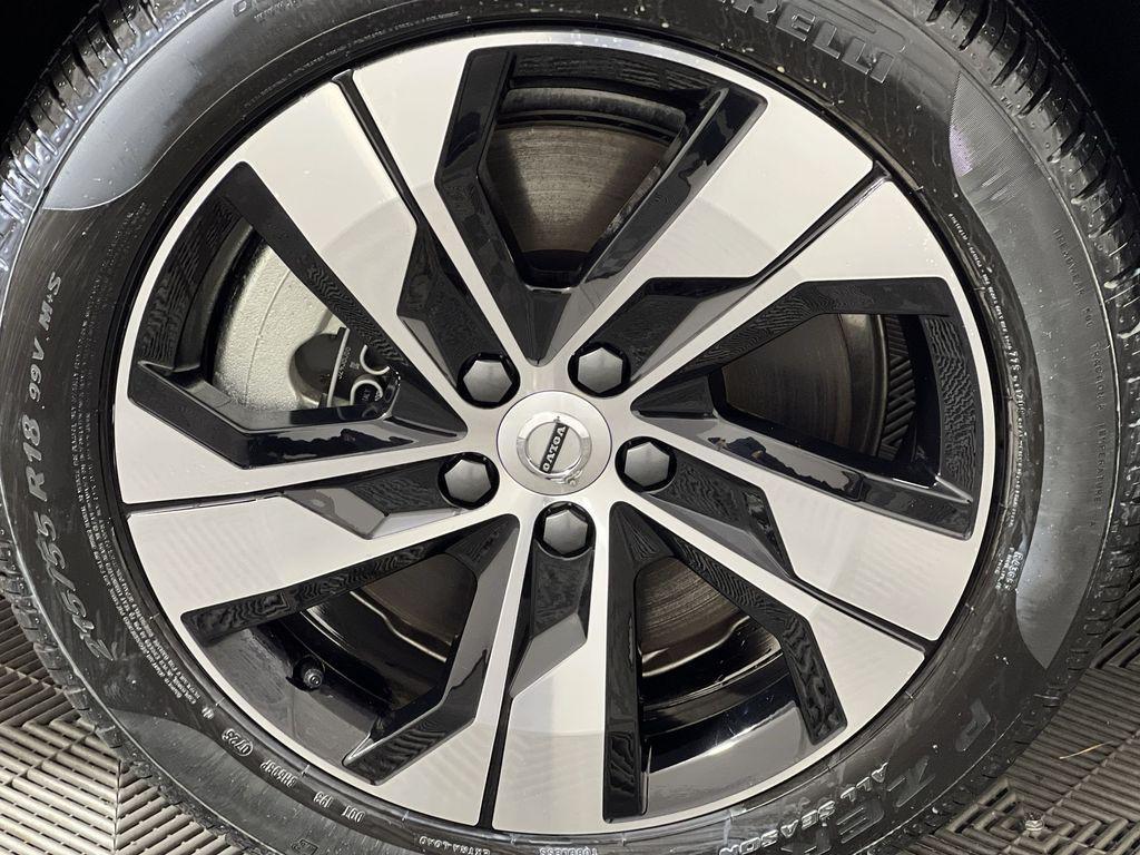 used 2025 Volvo V60 Cross Country car, priced at $41,027