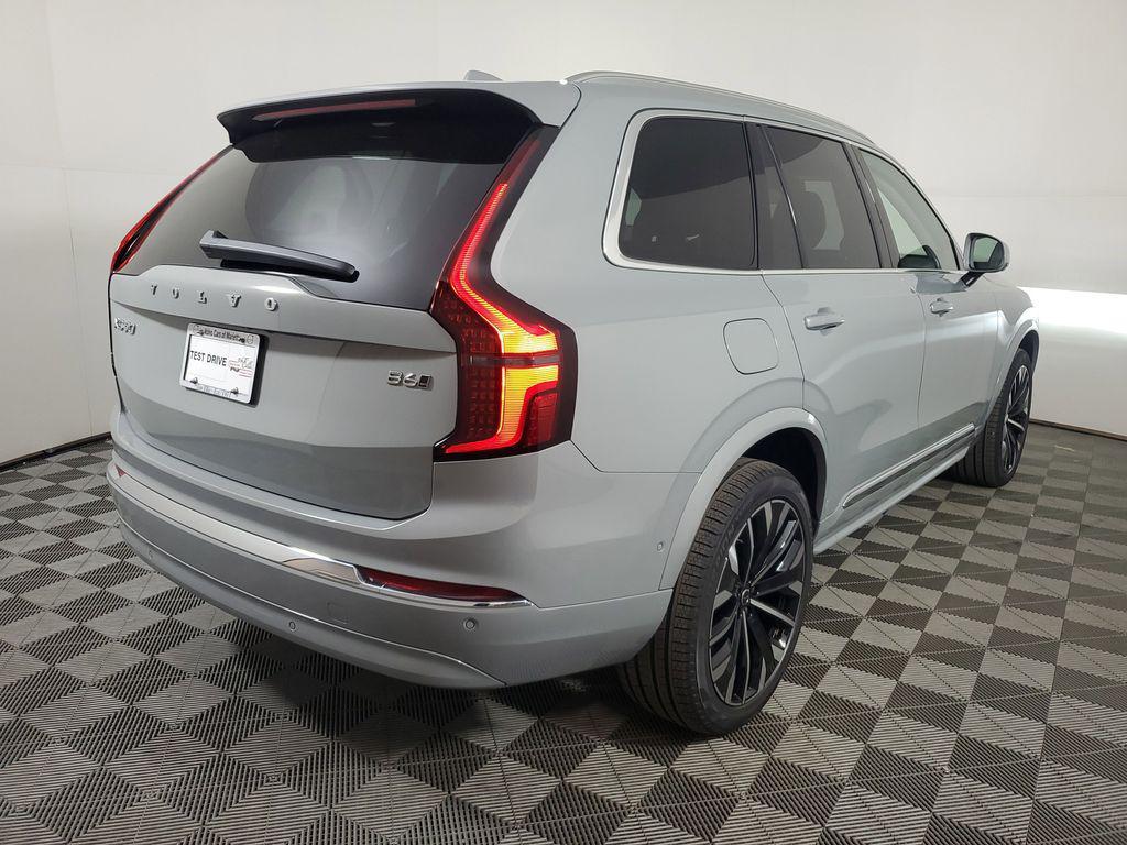 new 2026 Volvo XC90 car, priced at $76,069