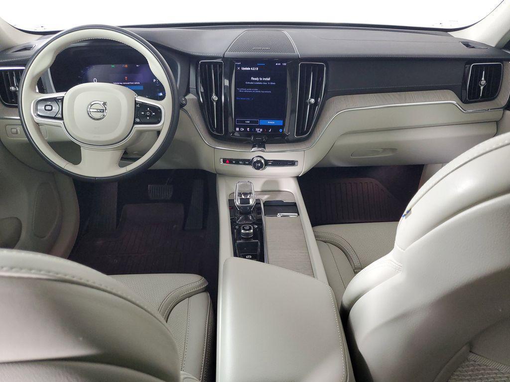 used 2022 Volvo XC60 car, priced at $30,917