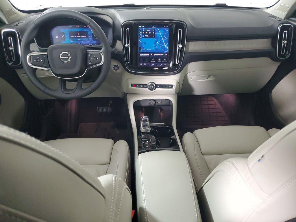 used 2023 Volvo XC40 car, priced at $32,880