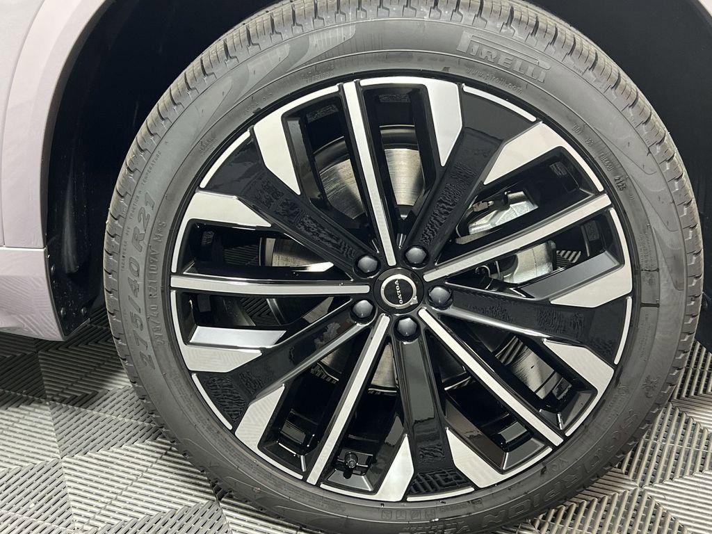 new 2026 Volvo XC90 car, priced at $72,624