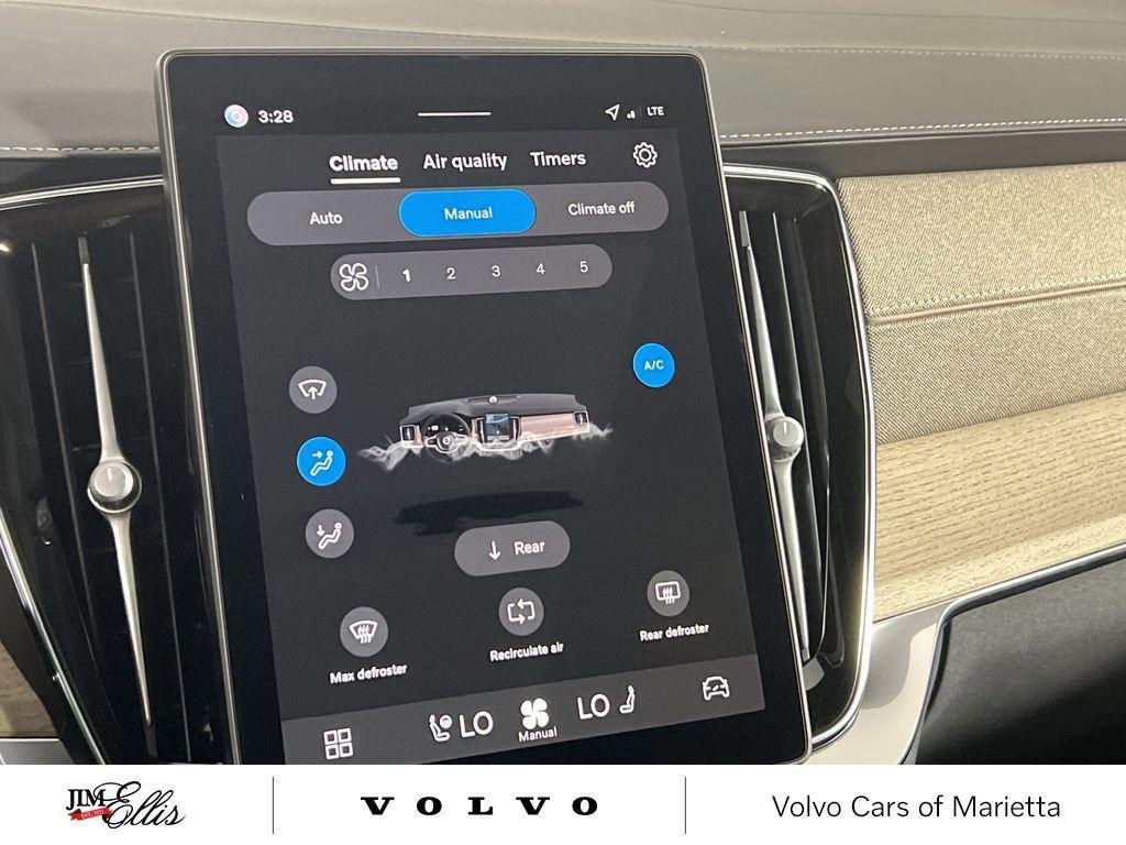 new 2026 Volvo XC90 car, priced at $71,825