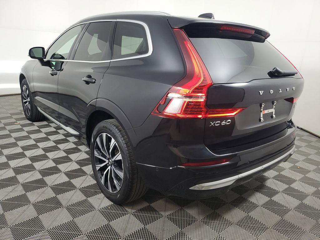 used 2023 Volvo XC60 car, priced at $32,894