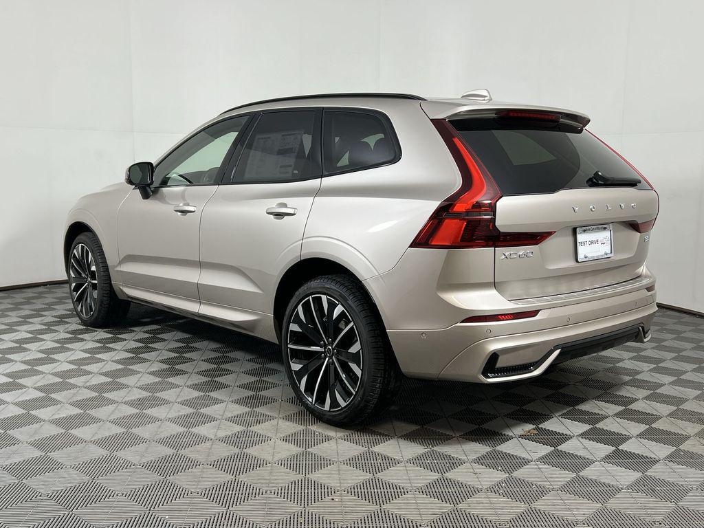 new 2026 Volvo XC60 car, priced at $63,935