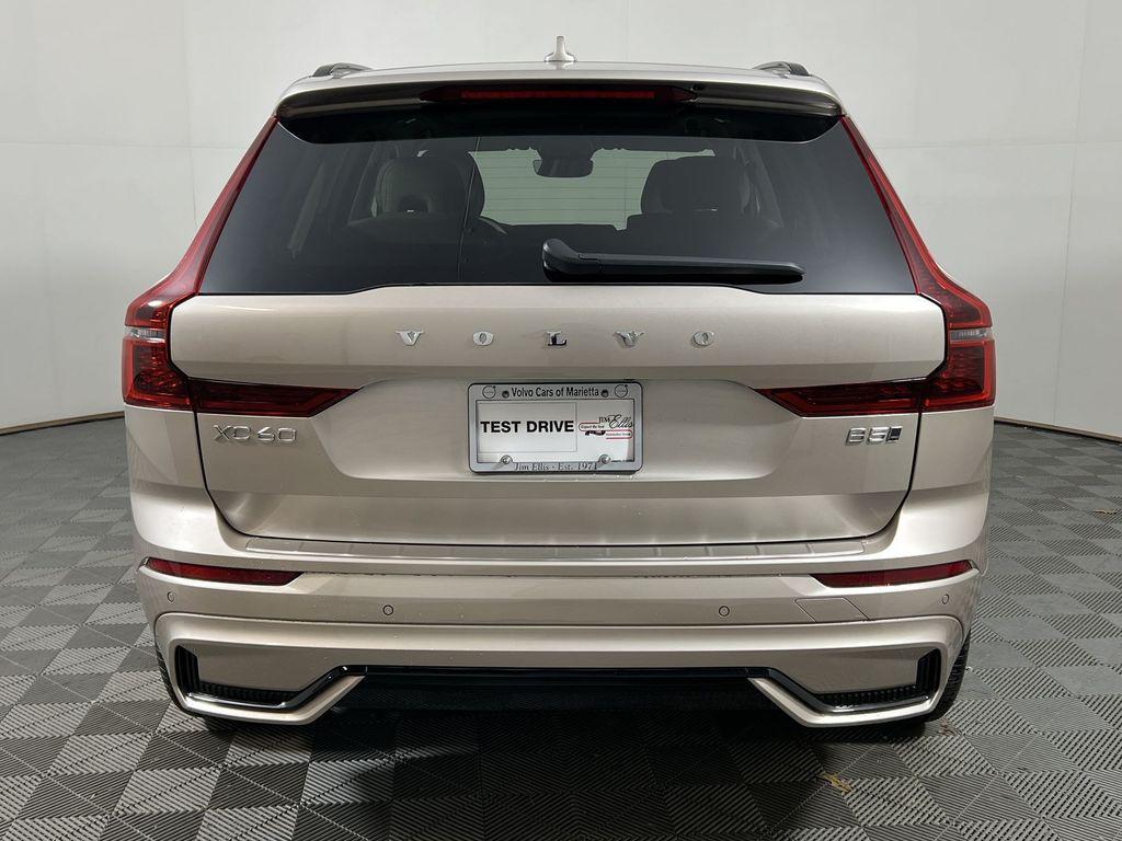 new 2026 Volvo XC60 car, priced at $63,935