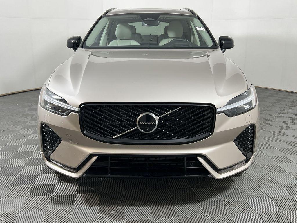 new 2026 Volvo XC60 car, priced at $63,935