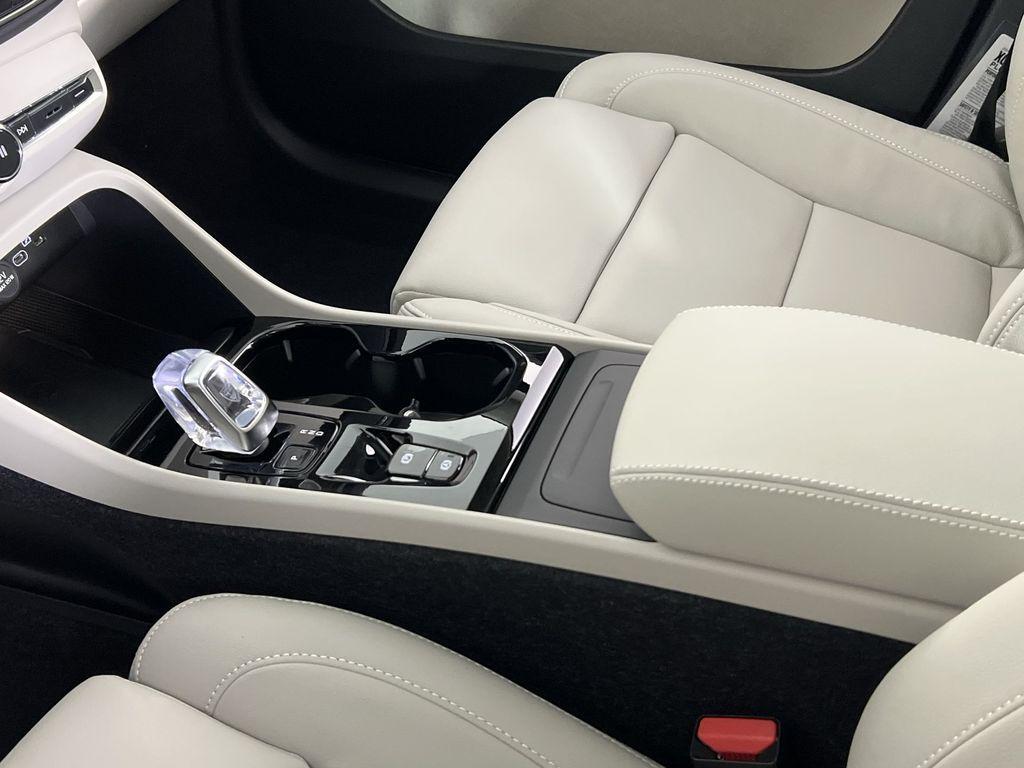 new 2026 Volvo XC40 car, priced at $50,150