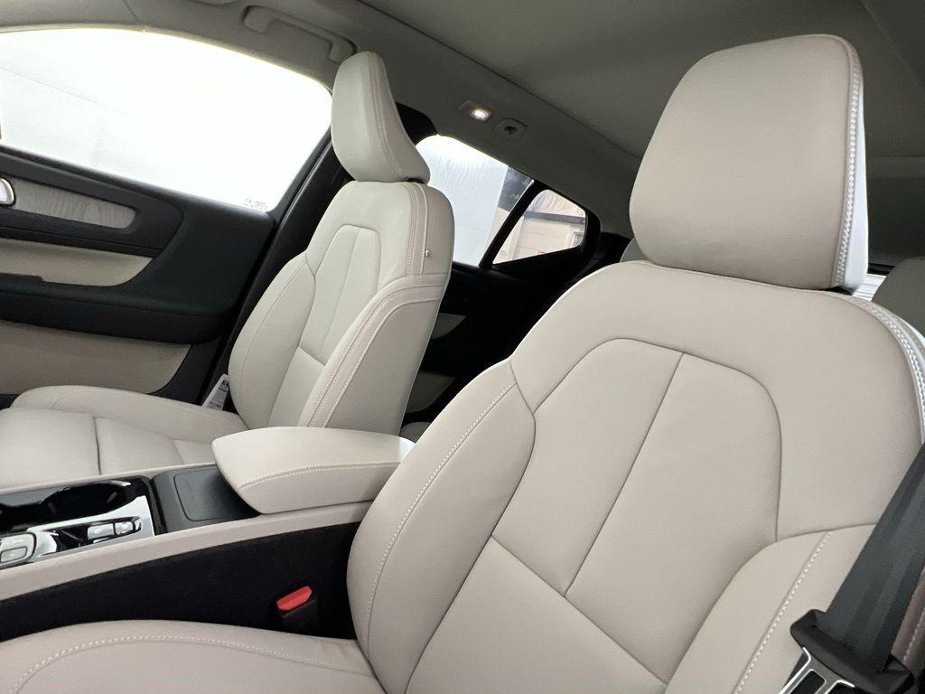 new 2026 Volvo XC40 car, priced at $50,150