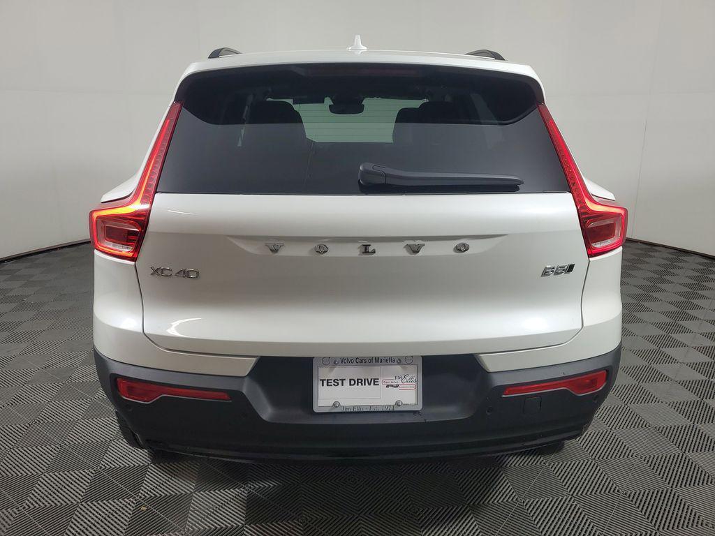 new 2026 Volvo XC40 car, priced at $51,655