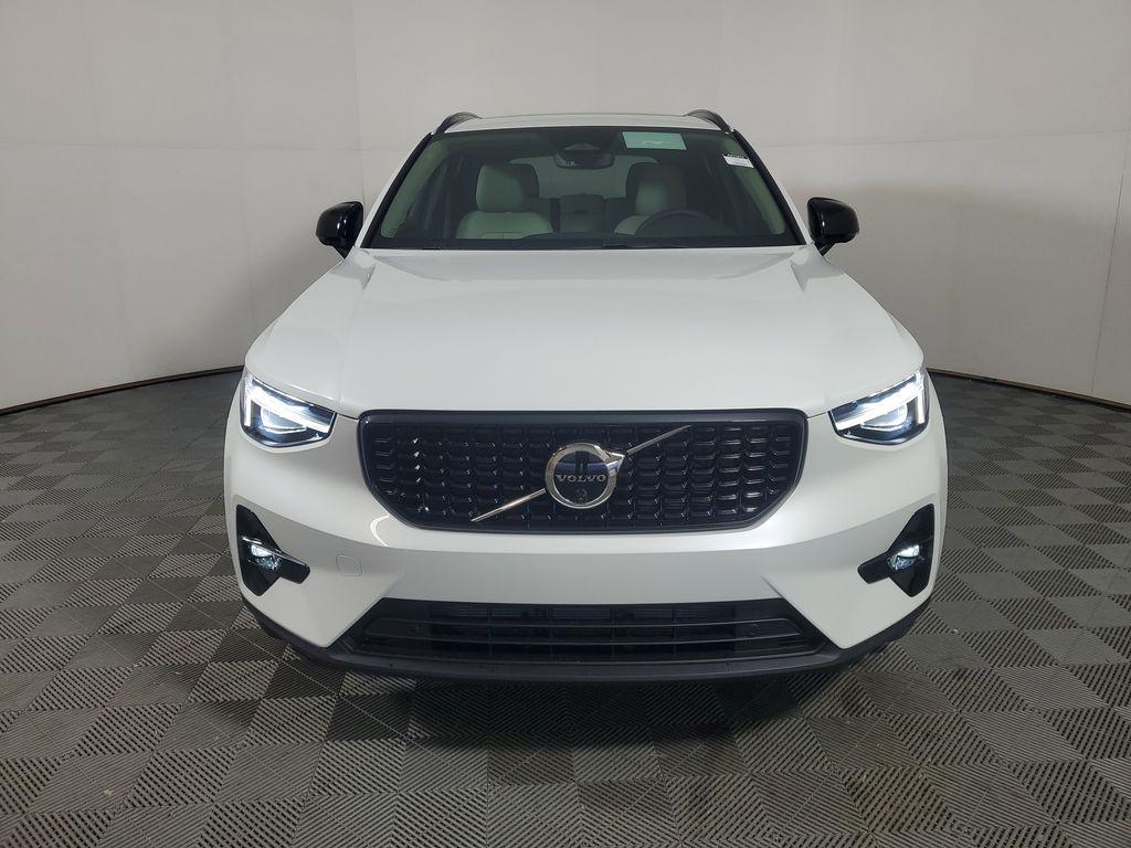 new 2026 Volvo XC40 car, priced at $51,655