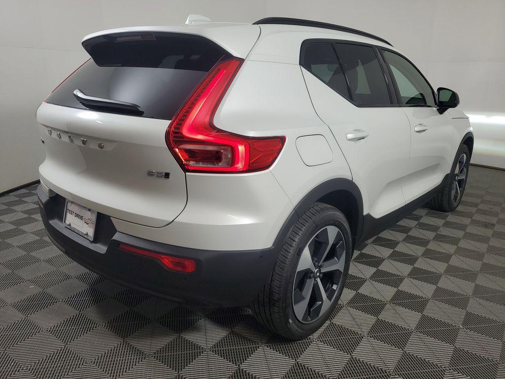 new 2026 Volvo XC40 car, priced at $51,655