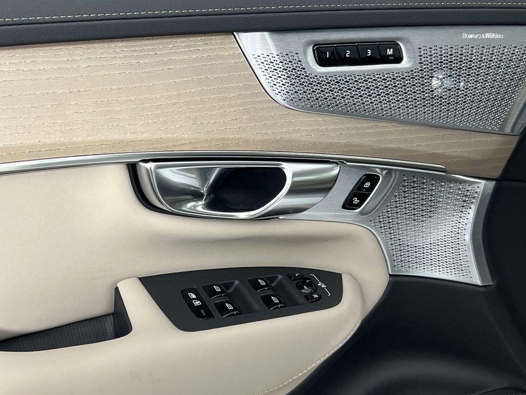 new 2026 Volvo XC90 car, priced at $80,955