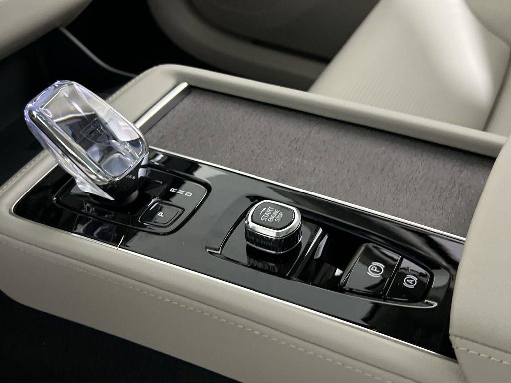 new 2026 Volvo XC90 car, priced at $76,374