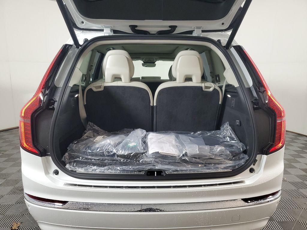 new 2026 Volvo XC90 Plug-In Hybrid car, priced at $86,544