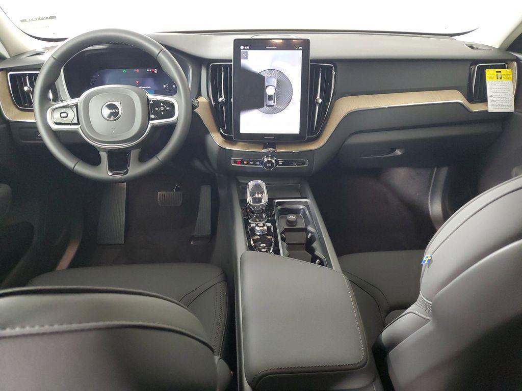 new 2026 Volvo XC60 car, priced at $58,154