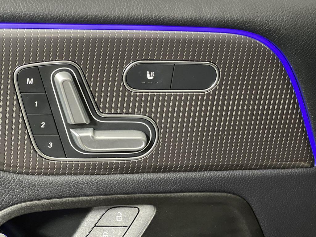 used 2021 Mercedes-Benz GLB 250 car, priced at $20,675